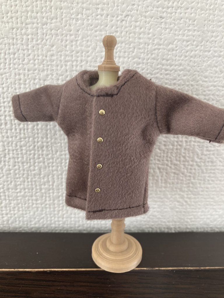 オビツ11  コート　brown