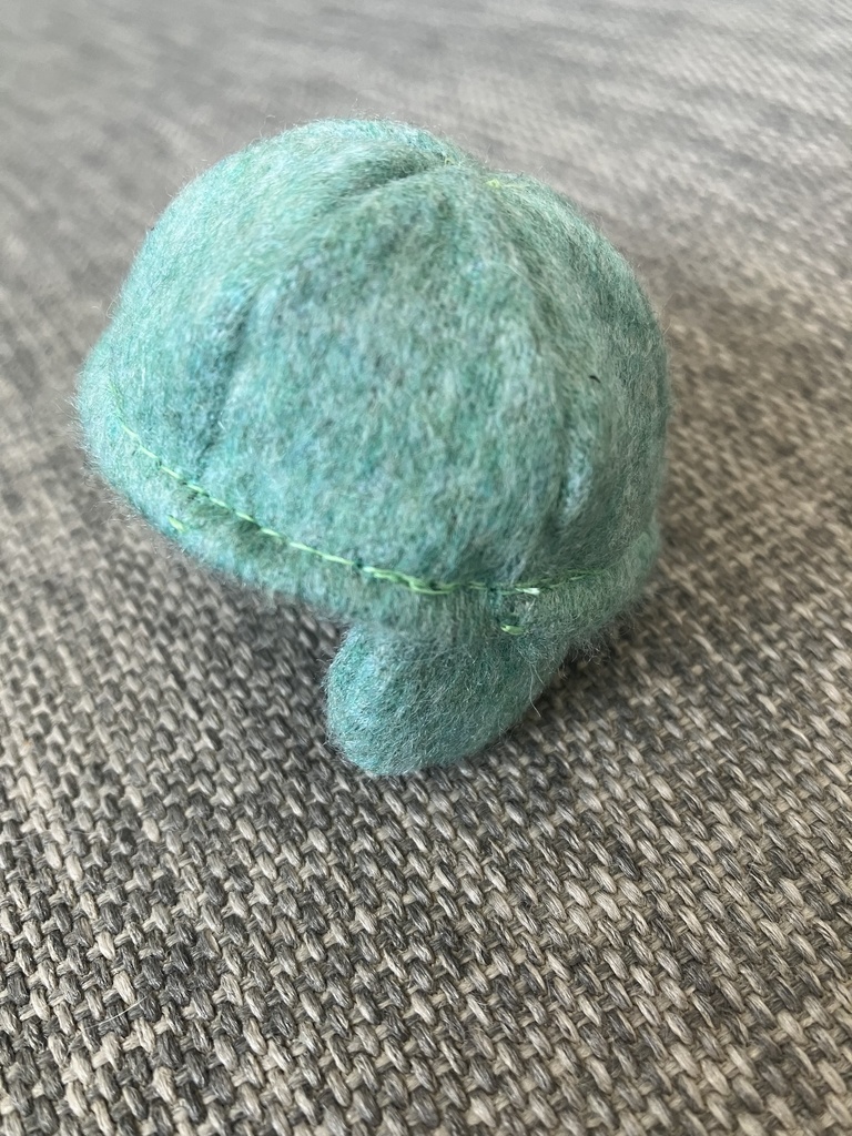 オビツ11  耳あてつき帽子　smoky mint