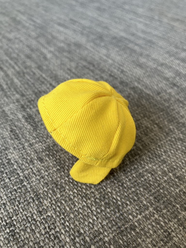 オビツ11  耳あてつき帽子　yellow