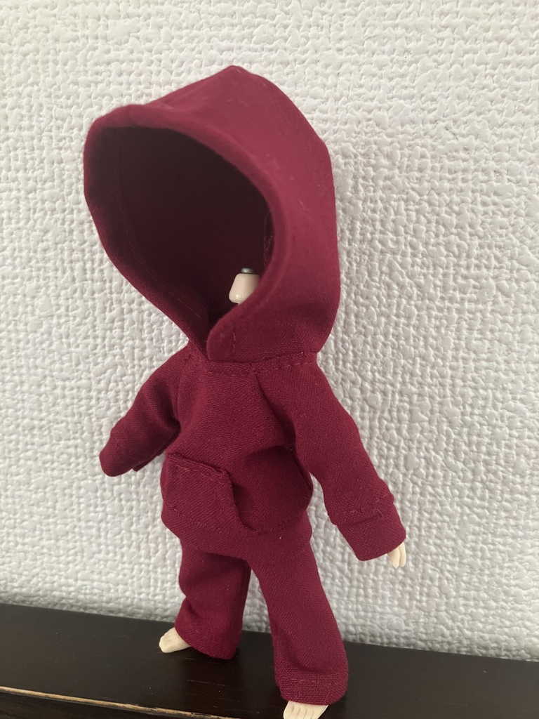 オビツ11  パーカー　ボルドー