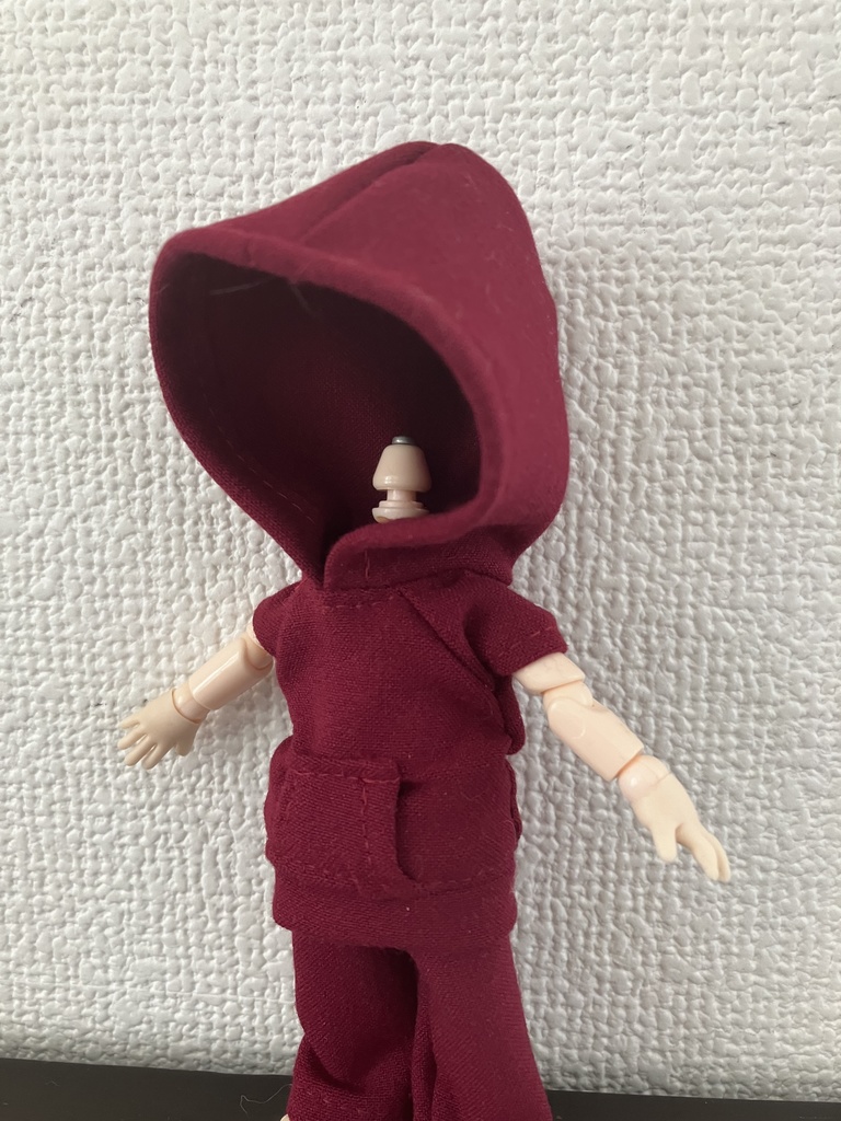 オビツ11  半袖パーカー　ボルドー
