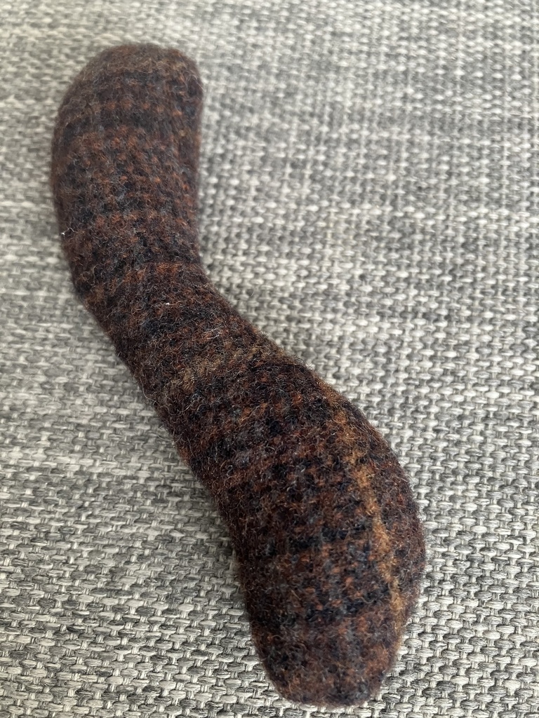 ドール用　抱き枕　brown