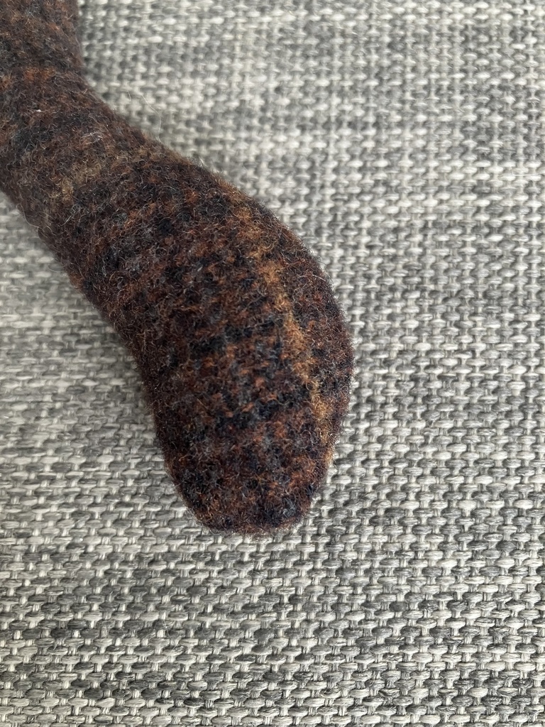 ドール用　抱き枕　brown