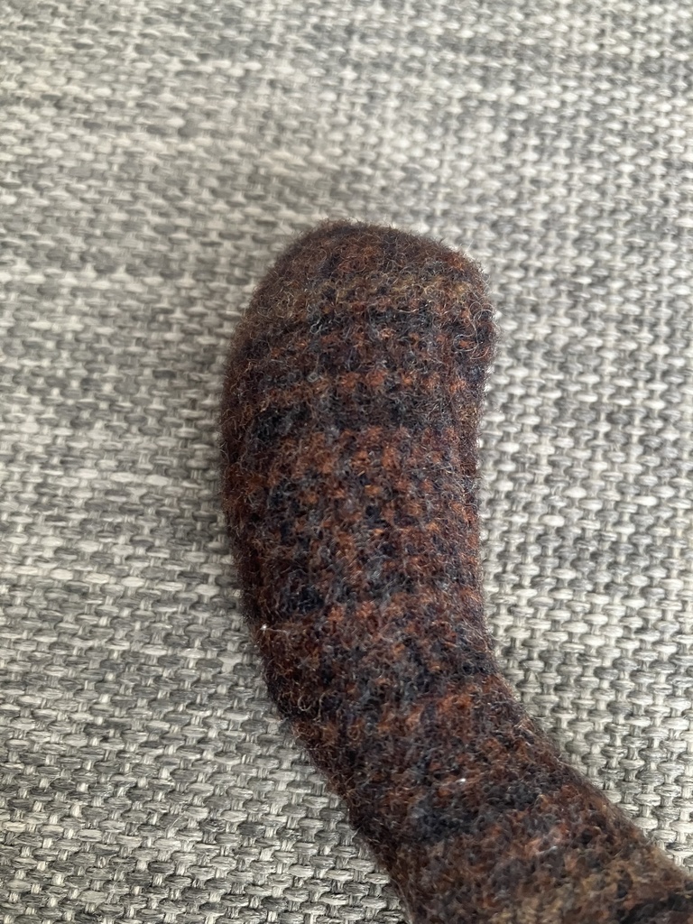 ドール用　抱き枕　brown