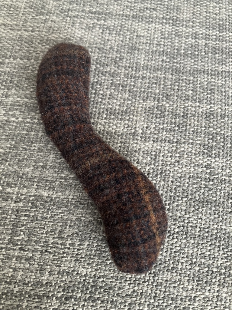 ドール用　抱き枕　brown