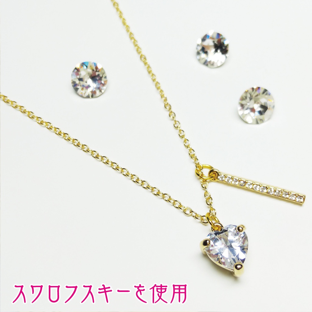 ネックレス アクセサリー ジルコニア レディース スワロフスキー 金属アレルギー スワロ ライトローズ ピンク ライト ギフト プレゼント 誕生日 記念日 クリスマス バタフライ ジュエリークリップ ゴールド 新品 ラッピング 蝶 バタフライ