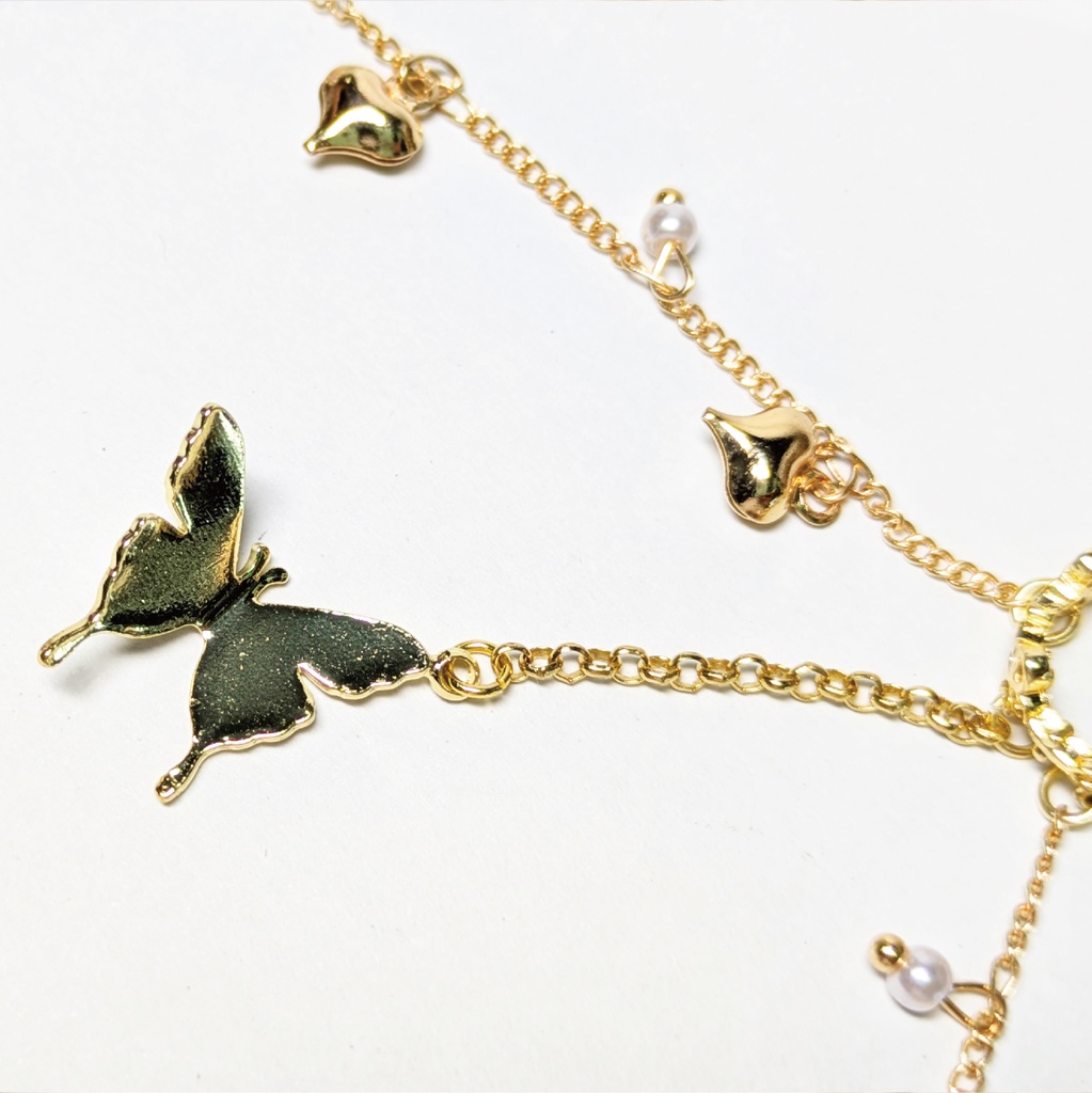 イヤーカフ カフス 右耳用 アクセサリー イヤリング スワロフスキー スワロ バタフライ 蝶 ハート 花 フラワー おしゃれ かわいい プレゼント ギフト