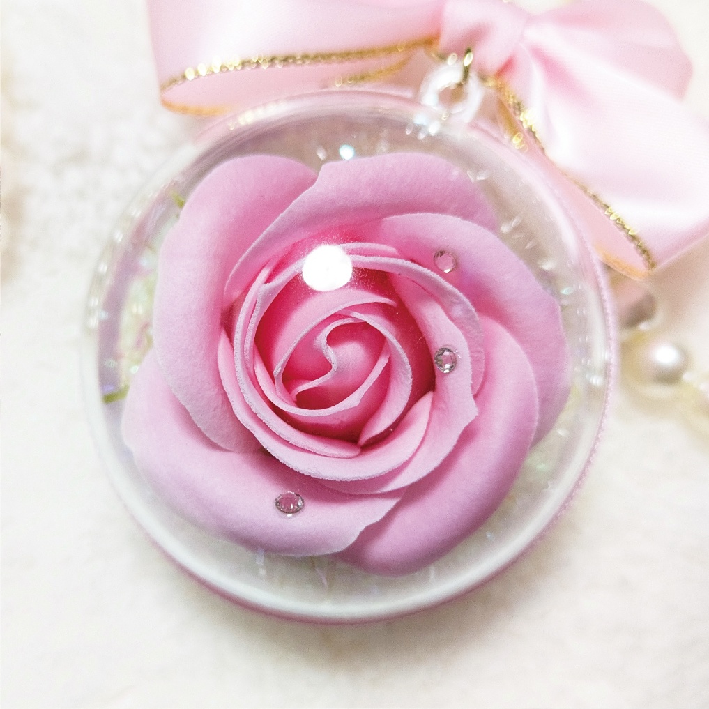 エレガントローズキーホルダー バラ 薔薇 ローズ キーホルダー バッグチャーム チャーム ドーム ラインストーン パール おしゃれ かわいい ファンシー エレガント レザー プレゼント ギフト 母の日 誕生日 クリスマス 鍵 車の鍵