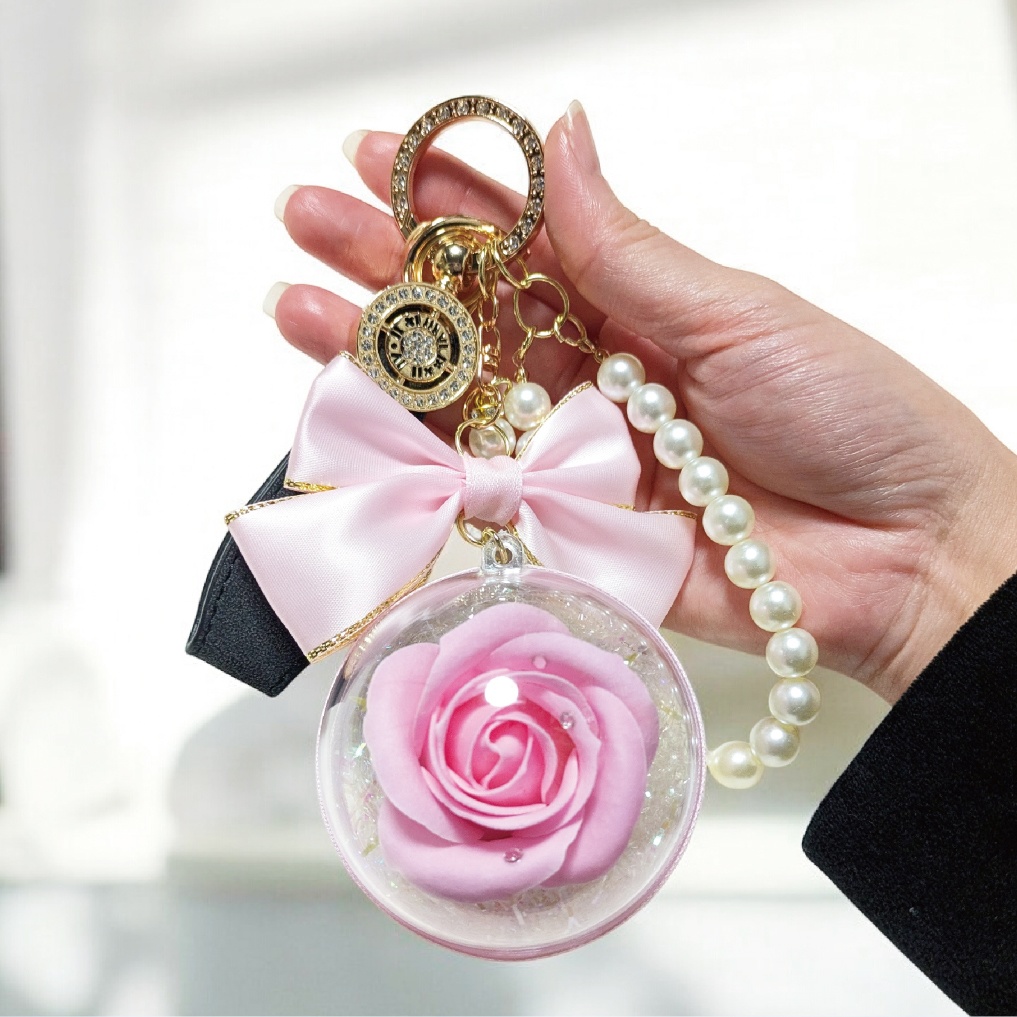 エレガントローズキーホルダー バラ 薔薇 ローズ キーホルダー バッグチャーム チャーム ドーム ラインストーン パール おしゃれ かわいい ファンシー エレガント レザー プレゼント ギフト 母の日 誕生日 クリスマス 鍵 車の鍵