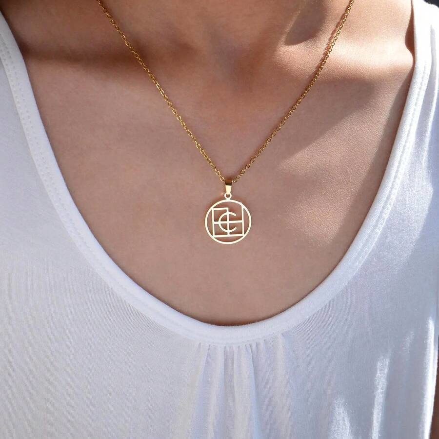 ネームロゴネックレス オーダーメイド オーダー オリジナル 名前 ネーム ロゴ ネックレス アクセサリー ゴールド シルバー ステンレス 金属アレルギー対応 プレゼント ギフト 推し ペット カップル 家族 メンズ レディース おしゃれ