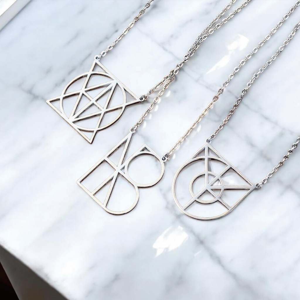 ネームロゴネックレス オーダーメイド オーダー オリジナル 名前 ネーム ロゴ ネックレス アクセサリー ゴールド シルバー ステンレス 金属アレルギー対応 プレゼント ギフト 推し ペット カップル 家族 メンズ レディース おしゃれ