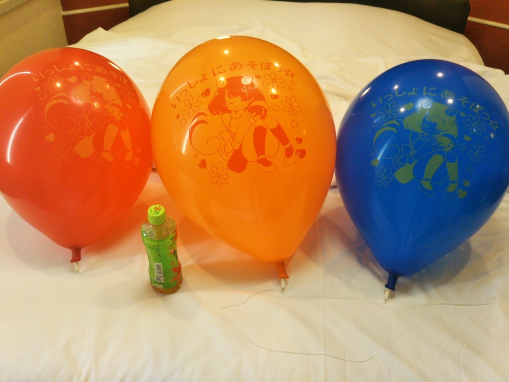 16インチゴム風船7色アソート35個セット「リスの女の子」