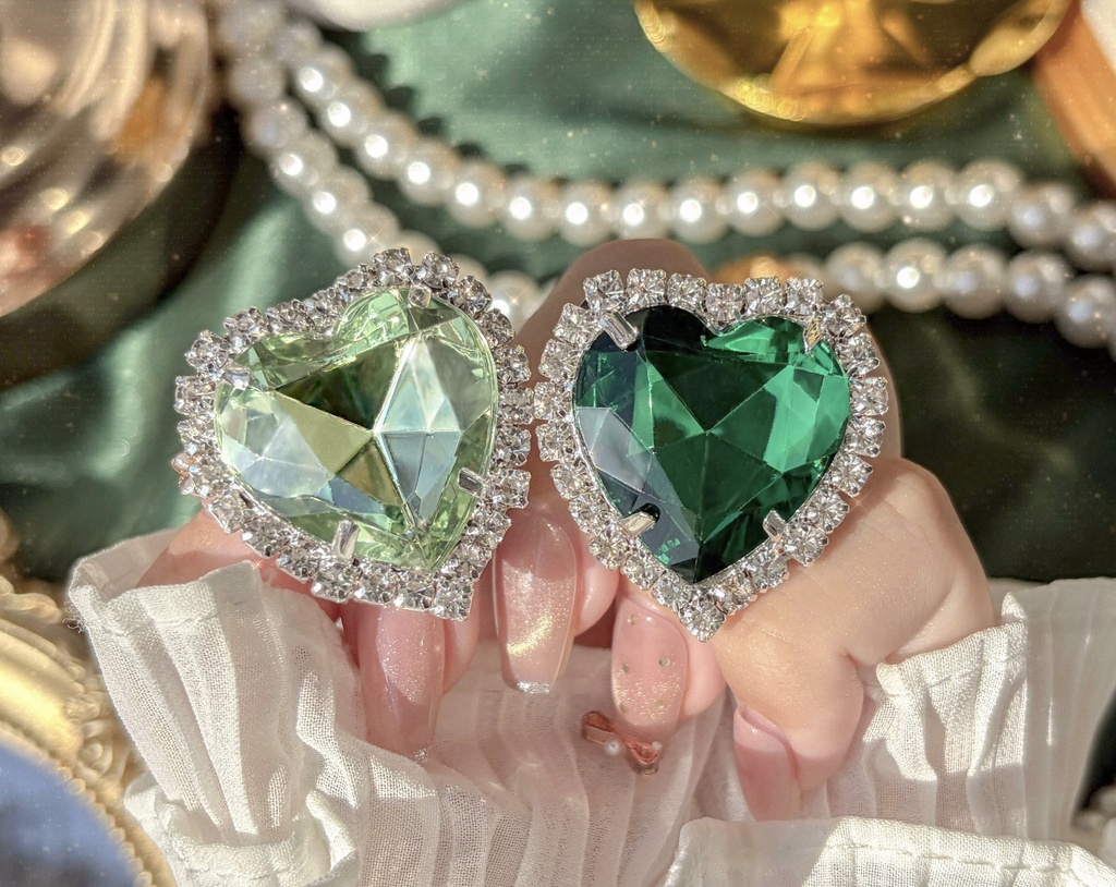 Secret Jewel Ring(親指隠しリング)