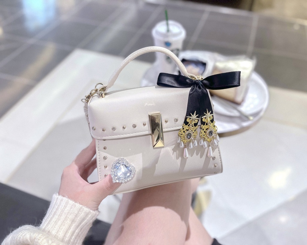 NRCリボンヘアクリップ(twstイメージ)