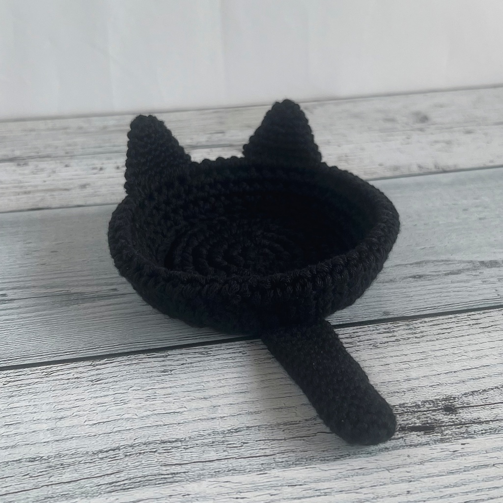 コースター　黒猫　かぎ針編み