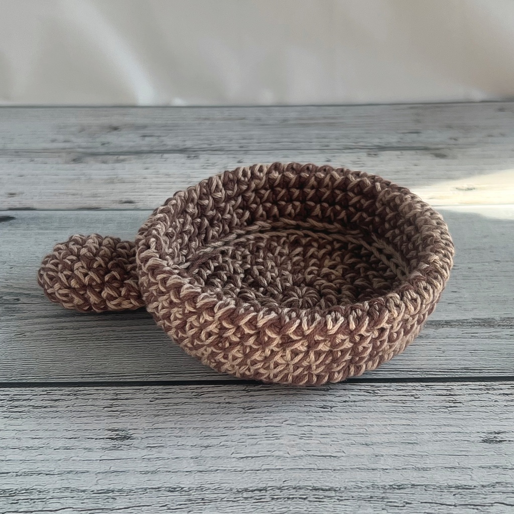 コースター　しっぽ　かぎ針編み