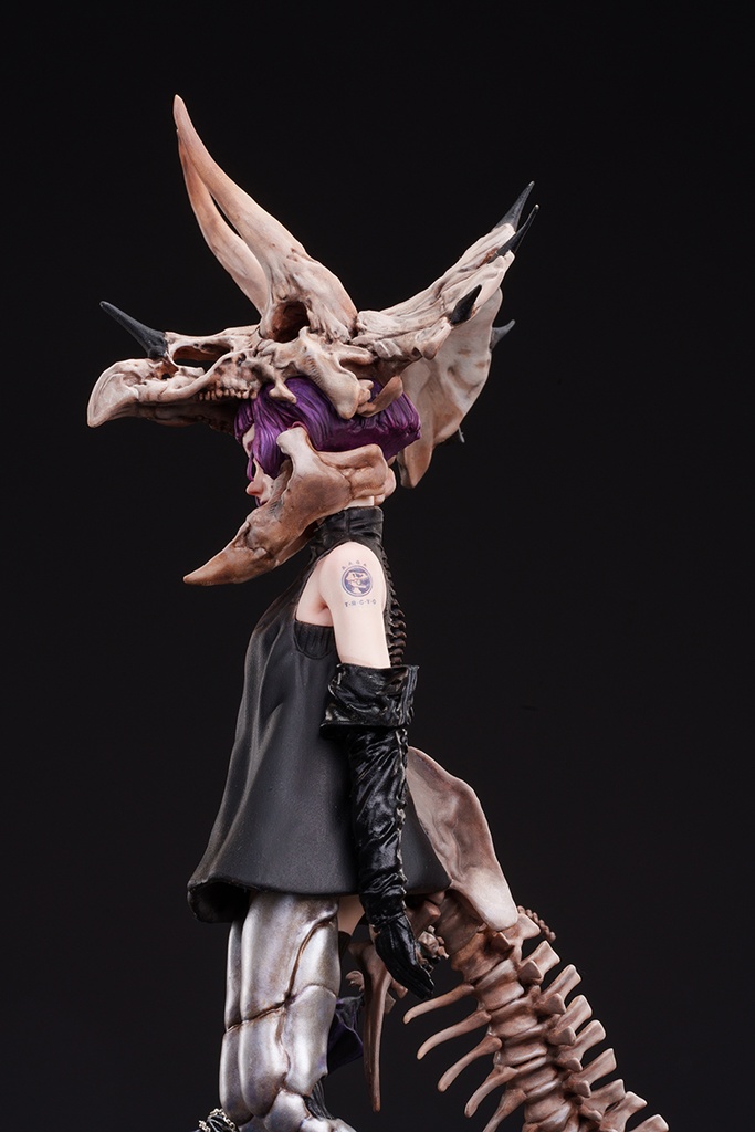 FG08 -BONEボーンガール