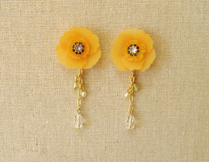 ポピーのピアス(イヤリング変更可)