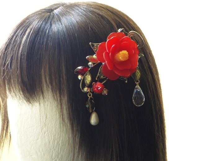 椿の髪飾り
