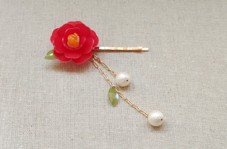 椿の簪風ヘアピン