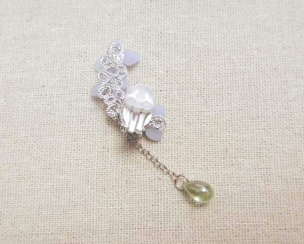 涼紫陽花のイヤーカフ