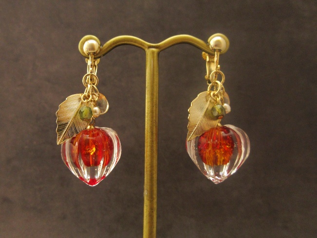 氷鬼灯のピアス