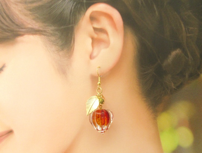 氷鬼灯のピアス