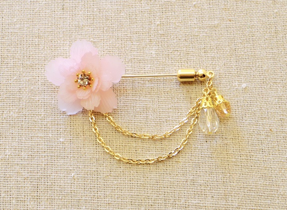 桜のハットピンブローチ