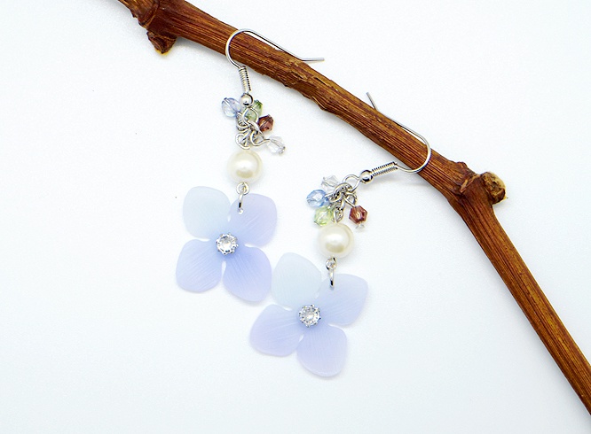 紫陽花のピアス(イヤリング変更可)