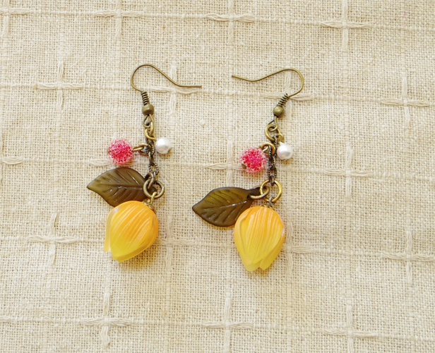 小鬼灯のピアス(イヤリング変更可)