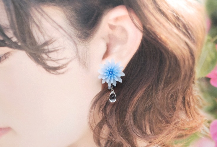 氷雪菊のピアス