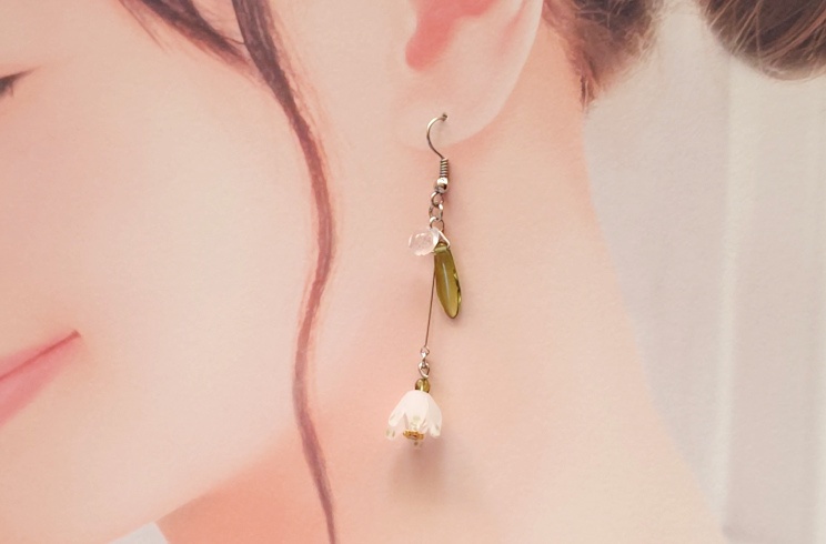 スノーフレークのピアス