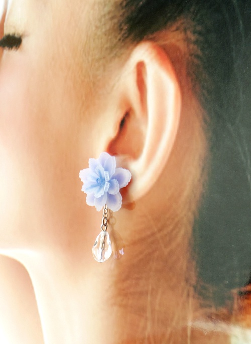 雪花紫陽花-万華鏡-のピアス(イヤリング変更可)