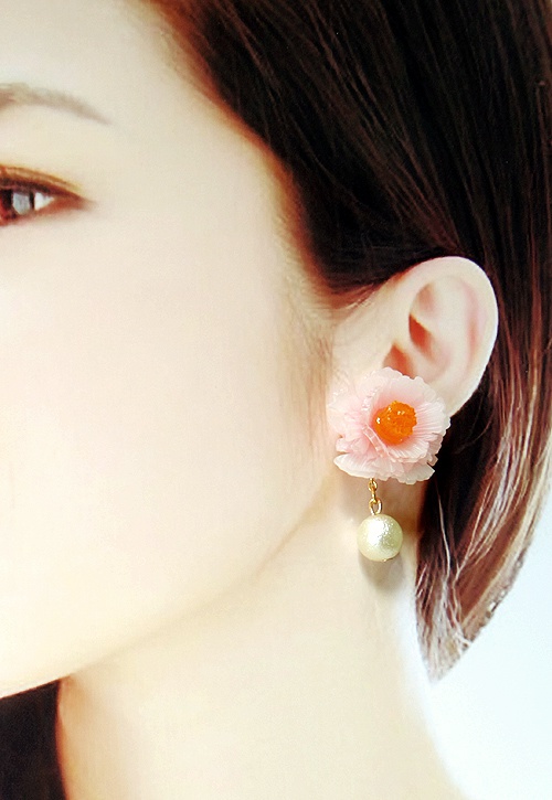 牡丹のピアス(イヤリング変更可)