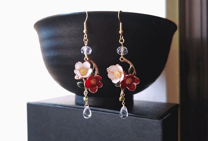 【椿-侘助-】ピアス