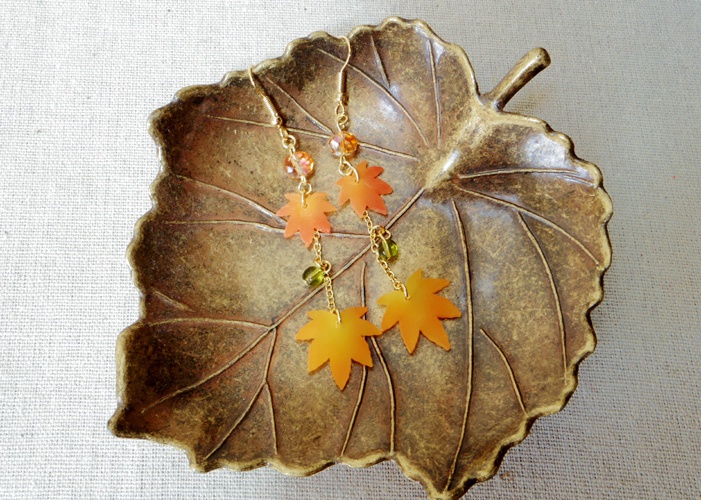 秋薫る紅葉のピアス