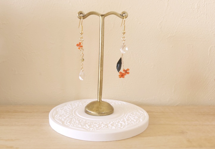 【金木犀のアシンメトリーピアス】