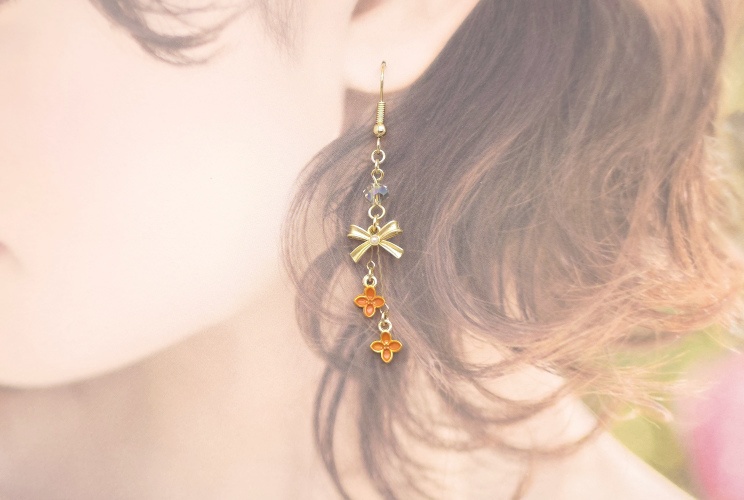 金木犀のリボンピアス