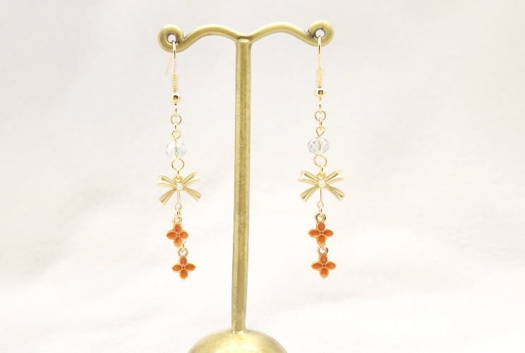 金木犀のリボンピアス