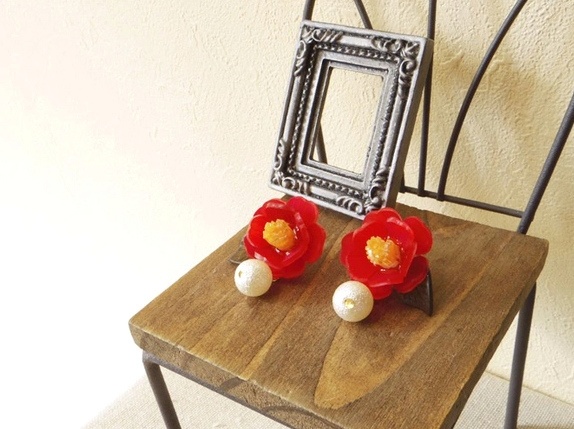 【赤椿のピアス】