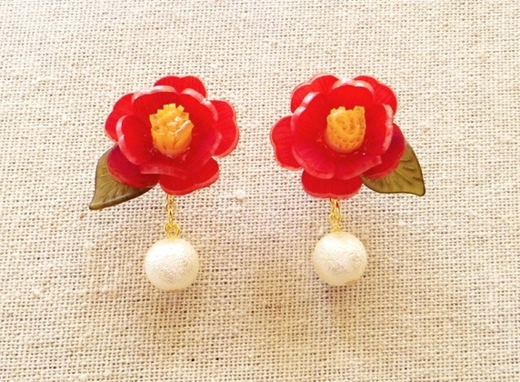 【赤椿のピアス】