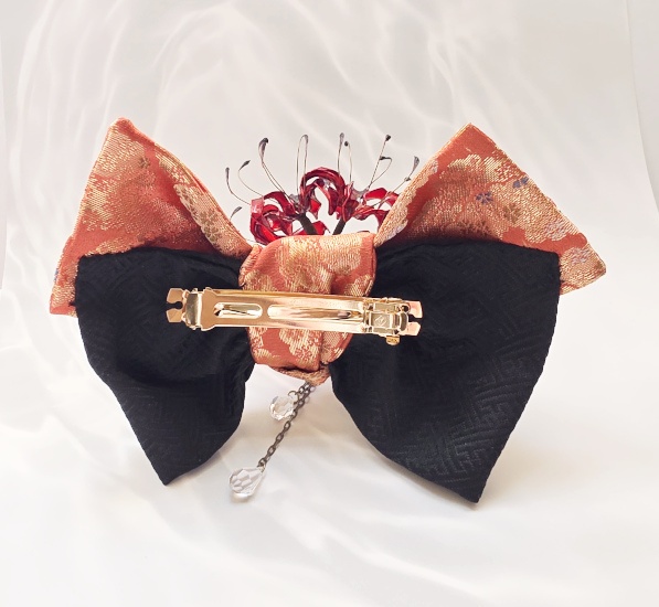 【絢爛彼岸花の髪飾り】