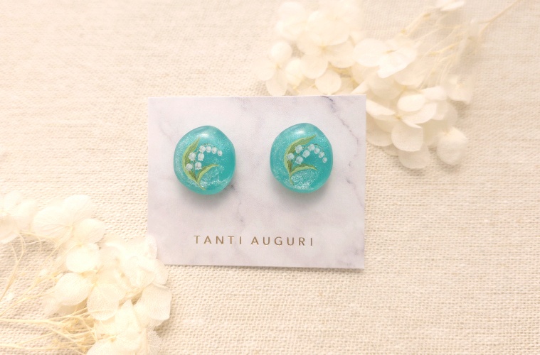 スズランのピアス