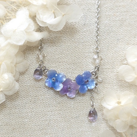 紫陽花のネックレス