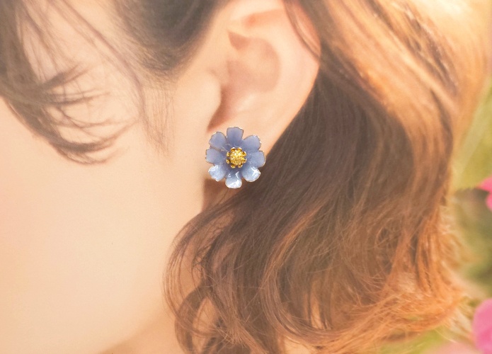 秋桜のピアス(イヤリング変更可)