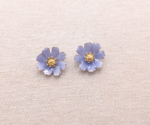 秋桜のピアス(イヤリング変更可)