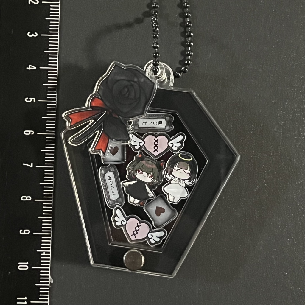 ⚰️🌹棺型シャカシャカアクキー🌹⚰️