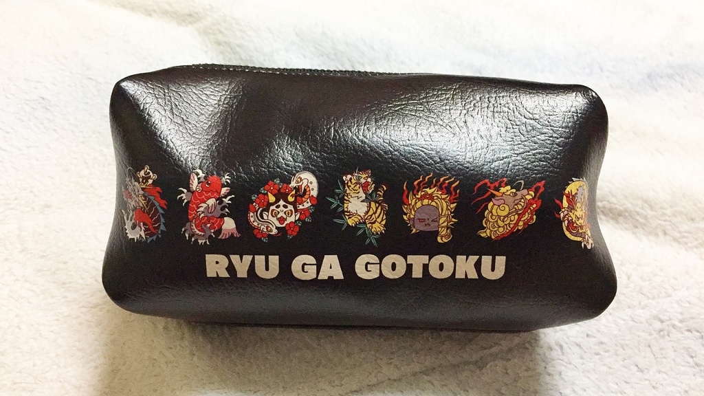 デフォルメ刺青ポーチ