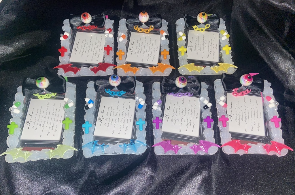 †┏┛悪魔のおめめ┗┓†