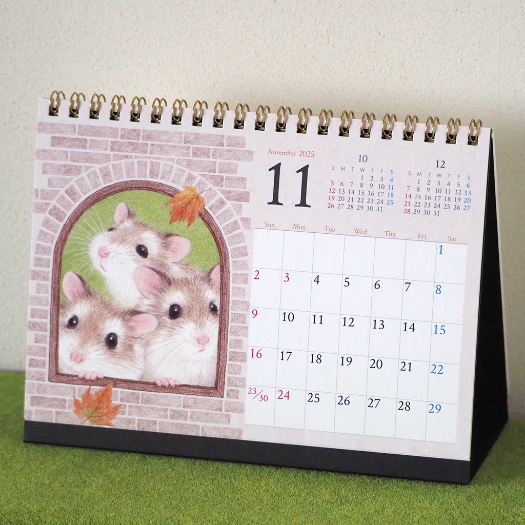 ハムスターの卓上カレンダー2025